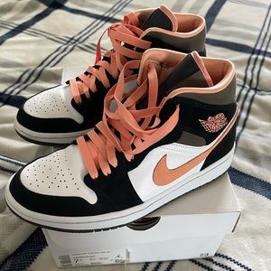 Peach Mocha Jordan 1